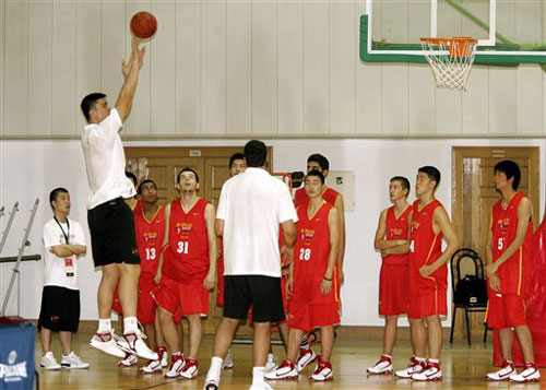 仅引发了足 仅引发了足