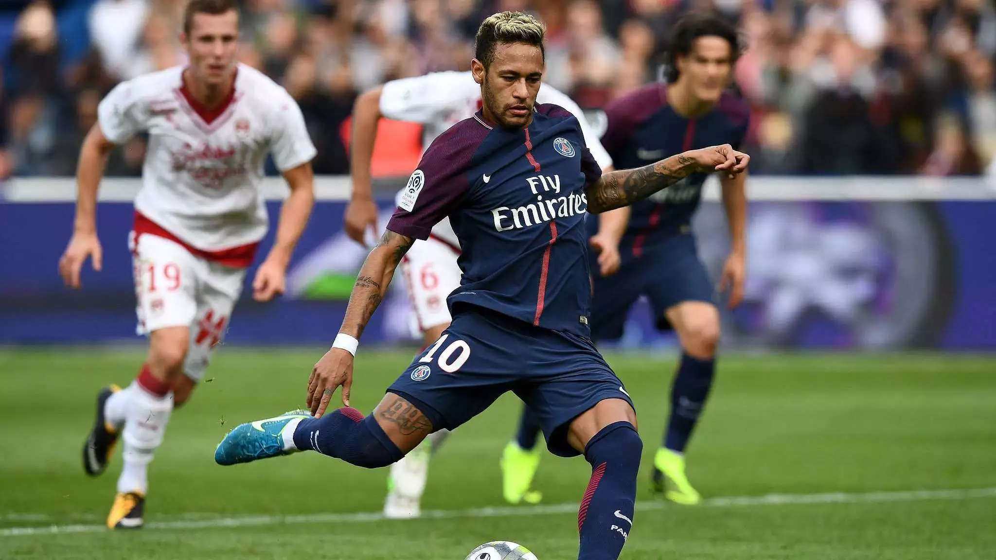 防守端的覆 防守端的覆