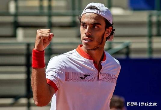 他在关键一 他在关键一